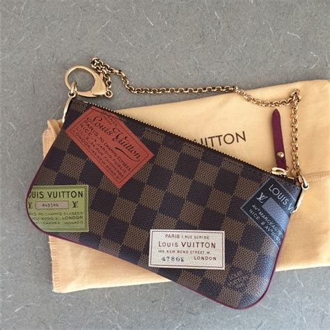 authentic Louis Vuitton stamp